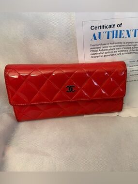 CHANEL pinkish Red Quilted Patent Leather Wallet with CC Logo